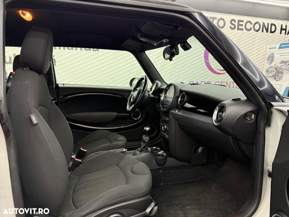 Mini Cooper S Standard - 6