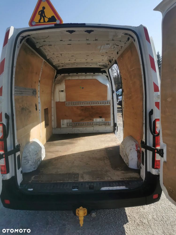 Renault Master L2H2 ładny 2.3dCi-125KM 6-biegów Hak - 9