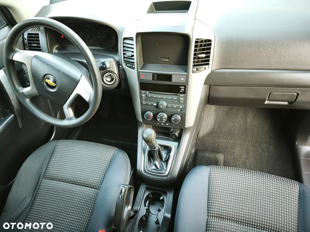 Chevrolet Captiva 2.4 2WD 5 Sitzer LS - 17