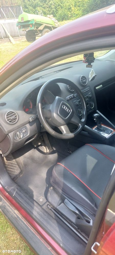 Audi A3 Sportback - 2