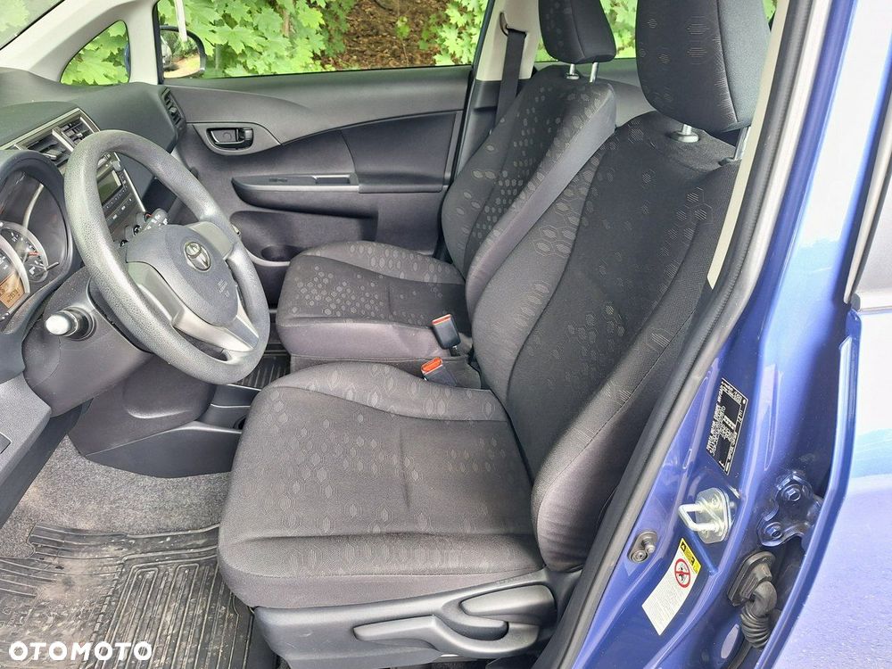 Toyota Verso S 1.33 Luna - 8