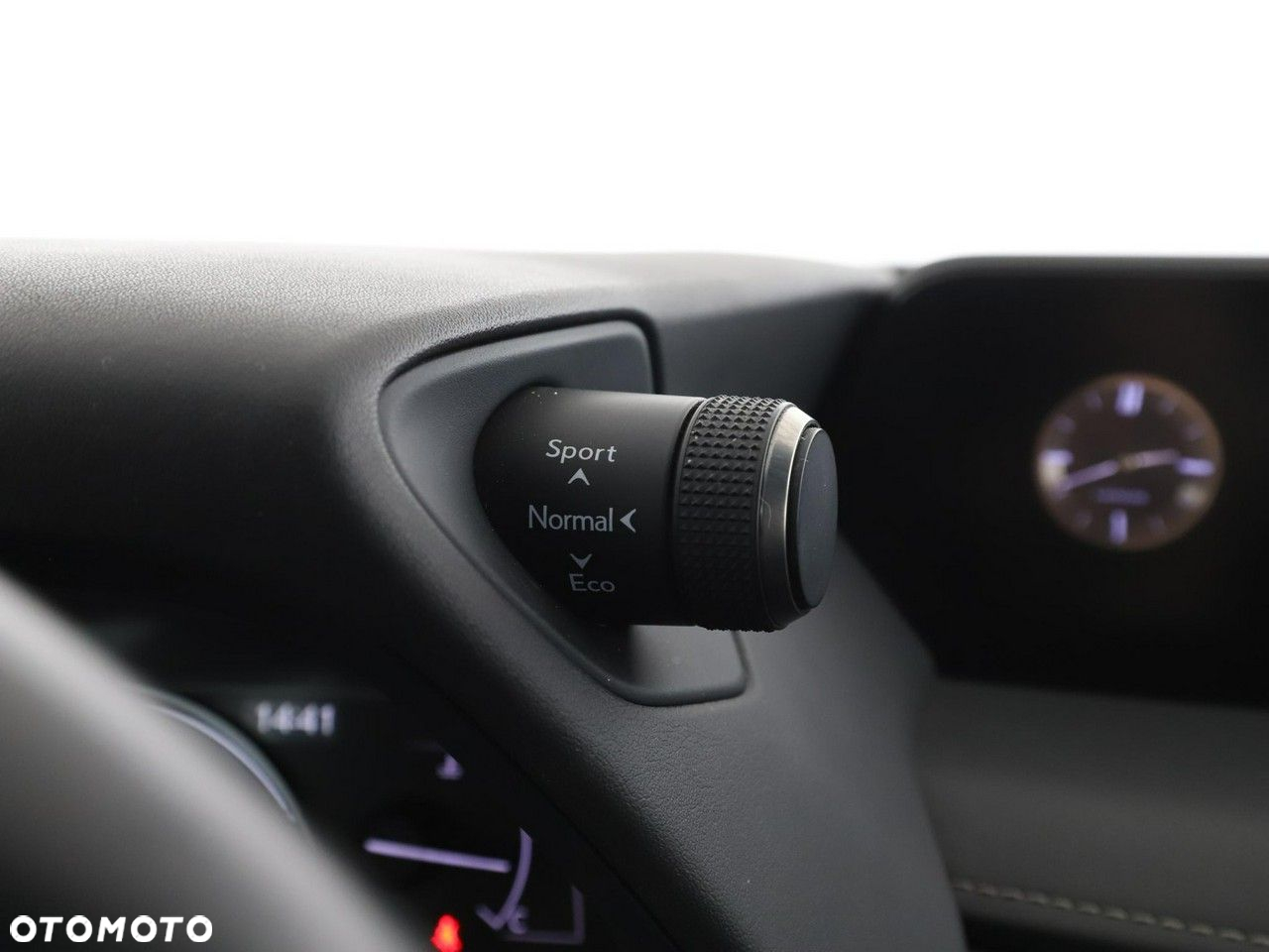 Lexus UX 200 GPF Business 2WD - 34