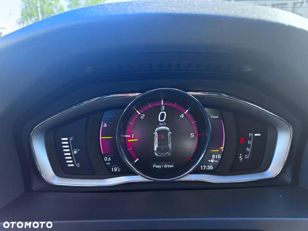 Volvo V60 Cross Country D3 Drive-E Summum - 24