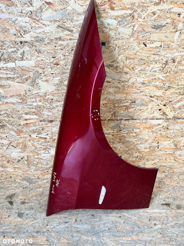 BŁOTNIK prawy BMW E90 Kombi lift E91 Kod lakieru: A82 - 2