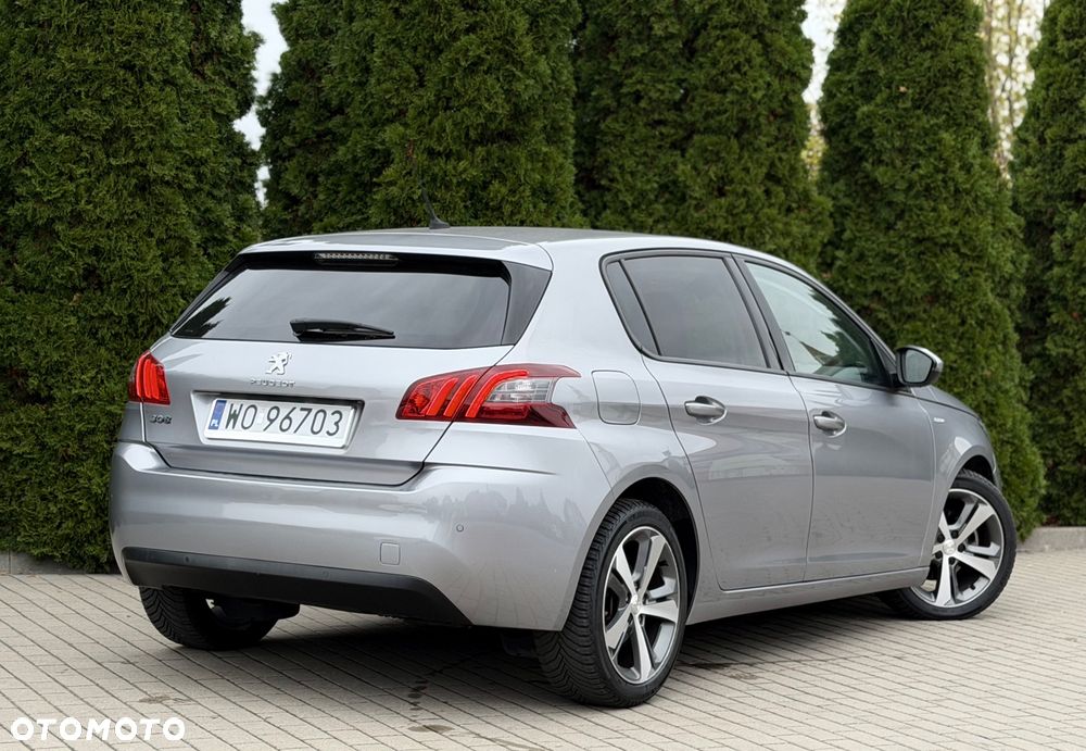 Peugeot 308 1.5 BlueHDi Allure Pack S&S EAT8 - 20