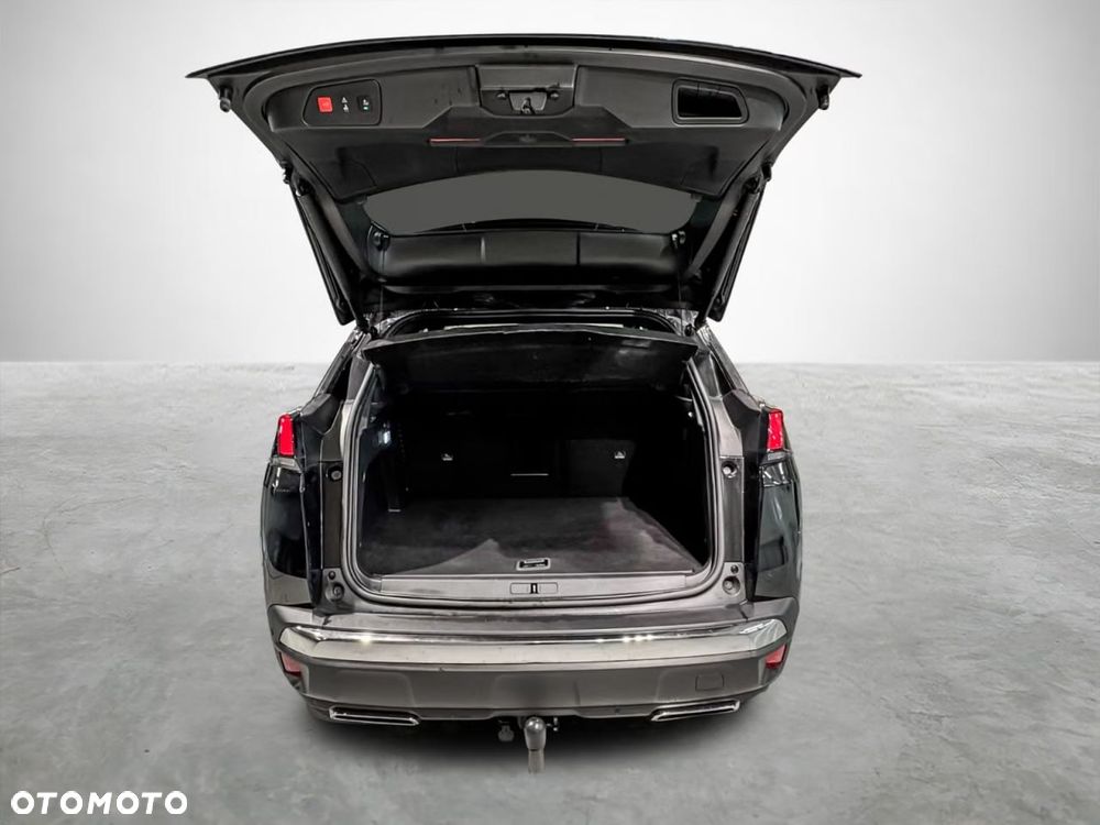 Peugeot 3008 1.6 PureTech Hybrid4 PHEV Allure Pack S&S EAT8 - 26