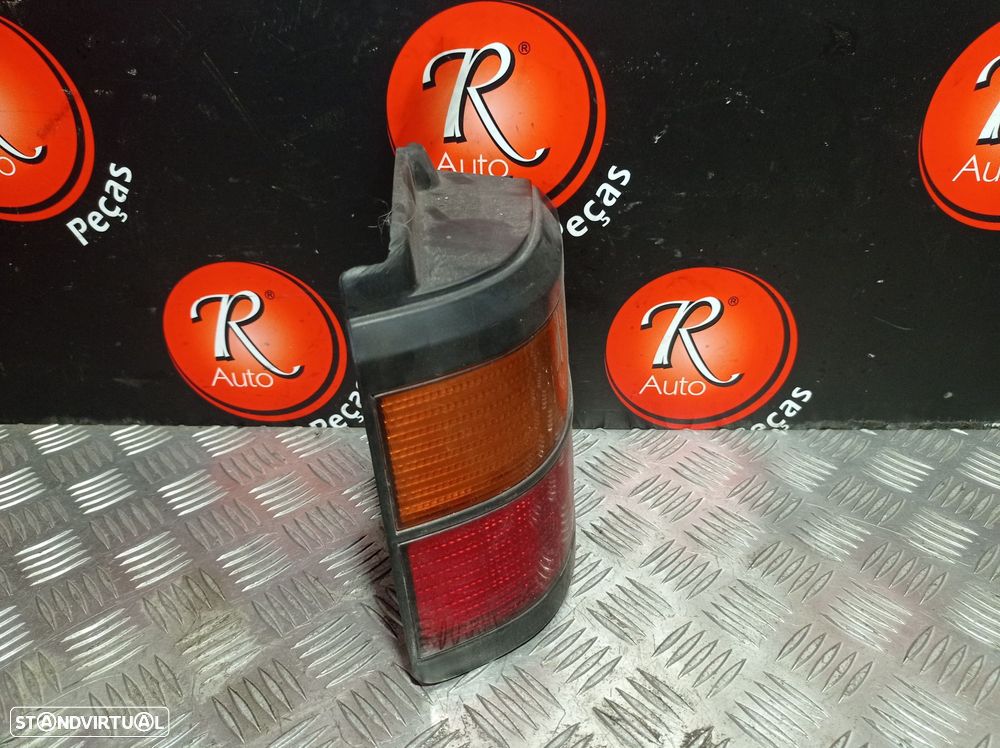 Farolim Stop Esq Volkswagen Passat (3A2, 35I) - 2