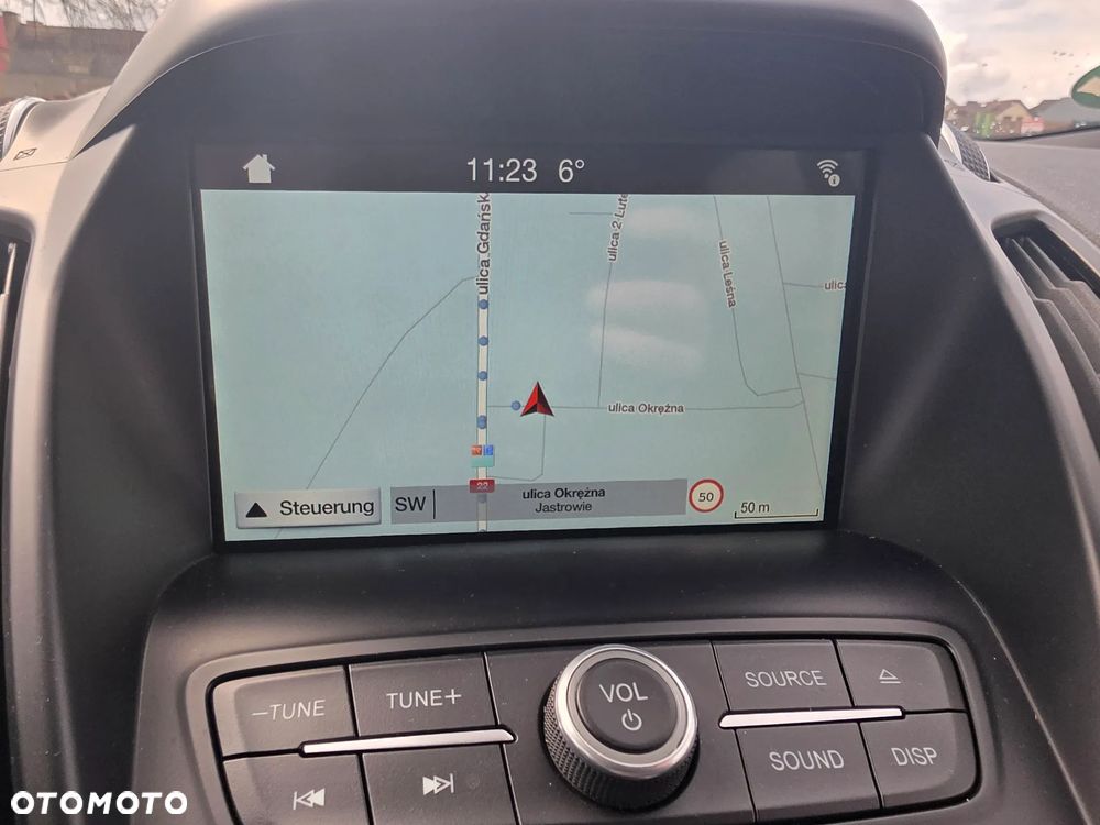 Ford Kuga 1.5 EcoBoost 2x4 Titanium - 14