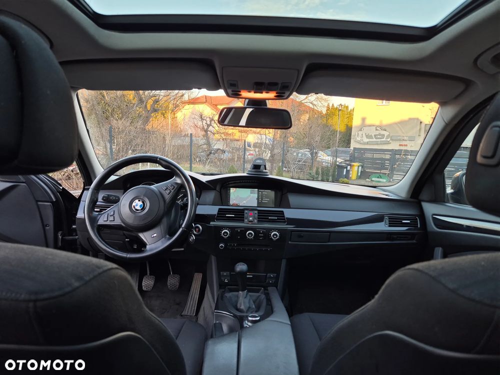 BMW Seria 5 520d - 5