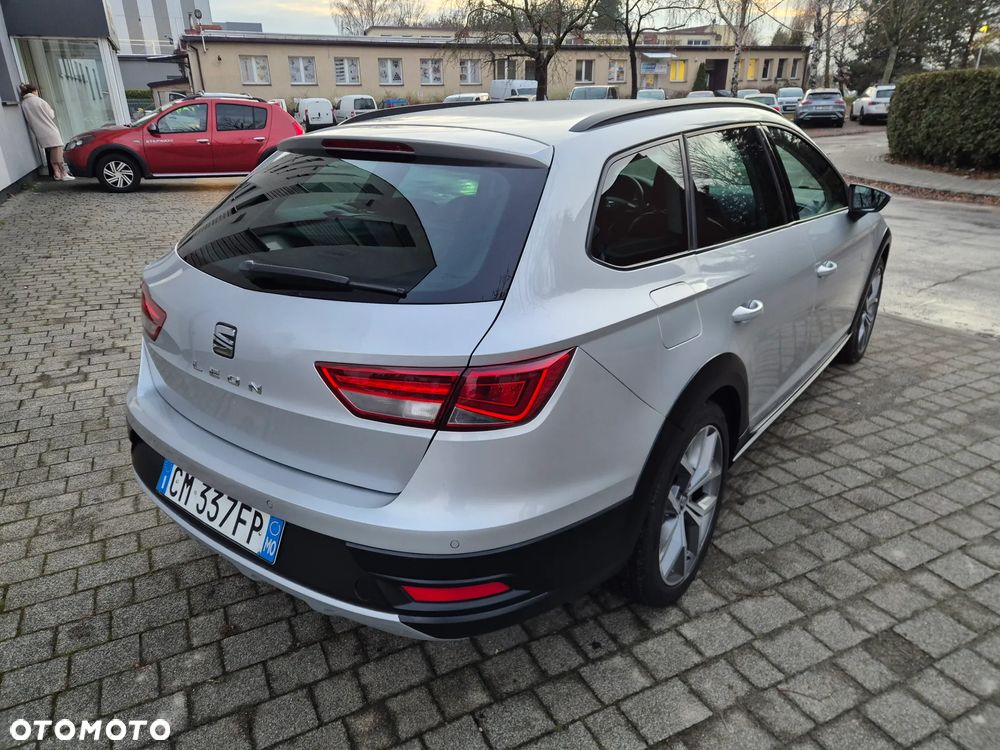 Seat Leon 2.0 TDI Start&Stop 4Drive DSG X-Perience - 6
