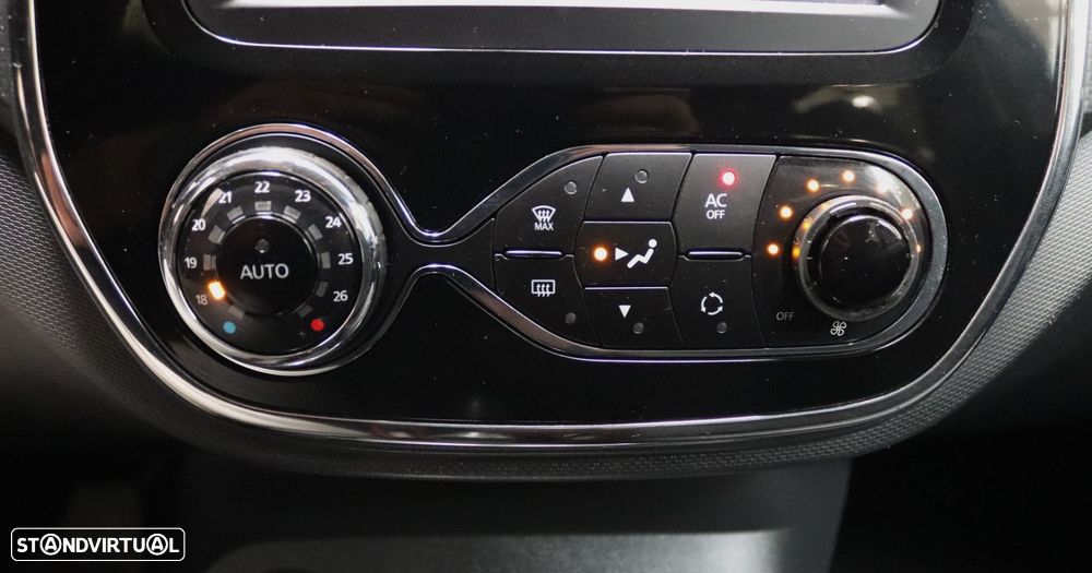 Renault Captur 1.5 dCi Exclusive - 23