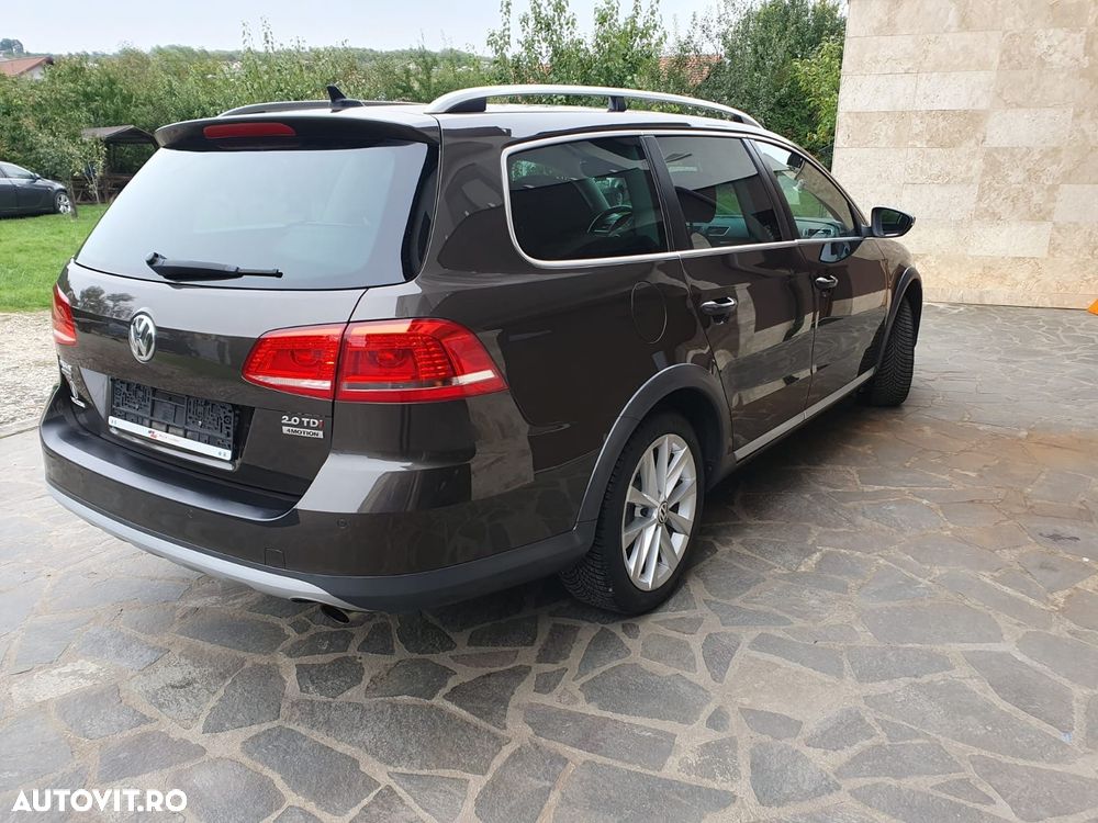 Volkswagen Passat Alltrack 2.0 TDI 4Motion DSG BlueMotion Tec - 12