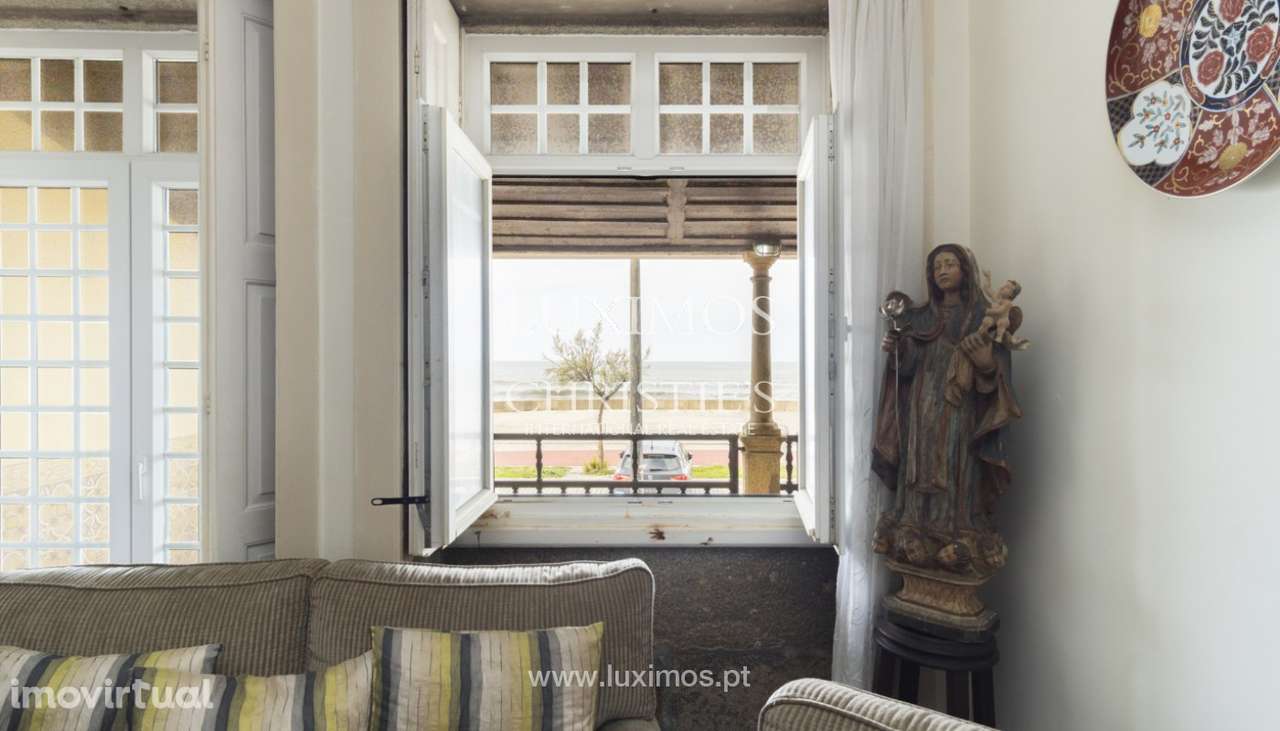 Casa V5 com jardim, para venda, na Praia da Granja, V. N. Gaia - Grande imagem: 2/17