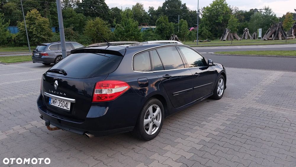 Renault Laguna - 3