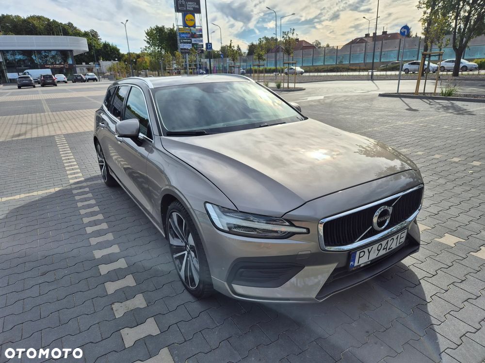 Volvo V60 T4 Momentum Pro - 14