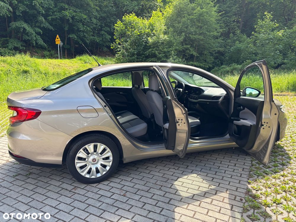 Fiat Tipo 1.4 16V Easy - 5