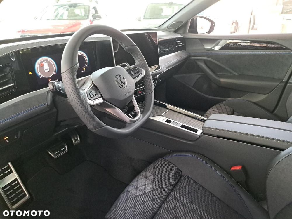 Volkswagen Passat - 9