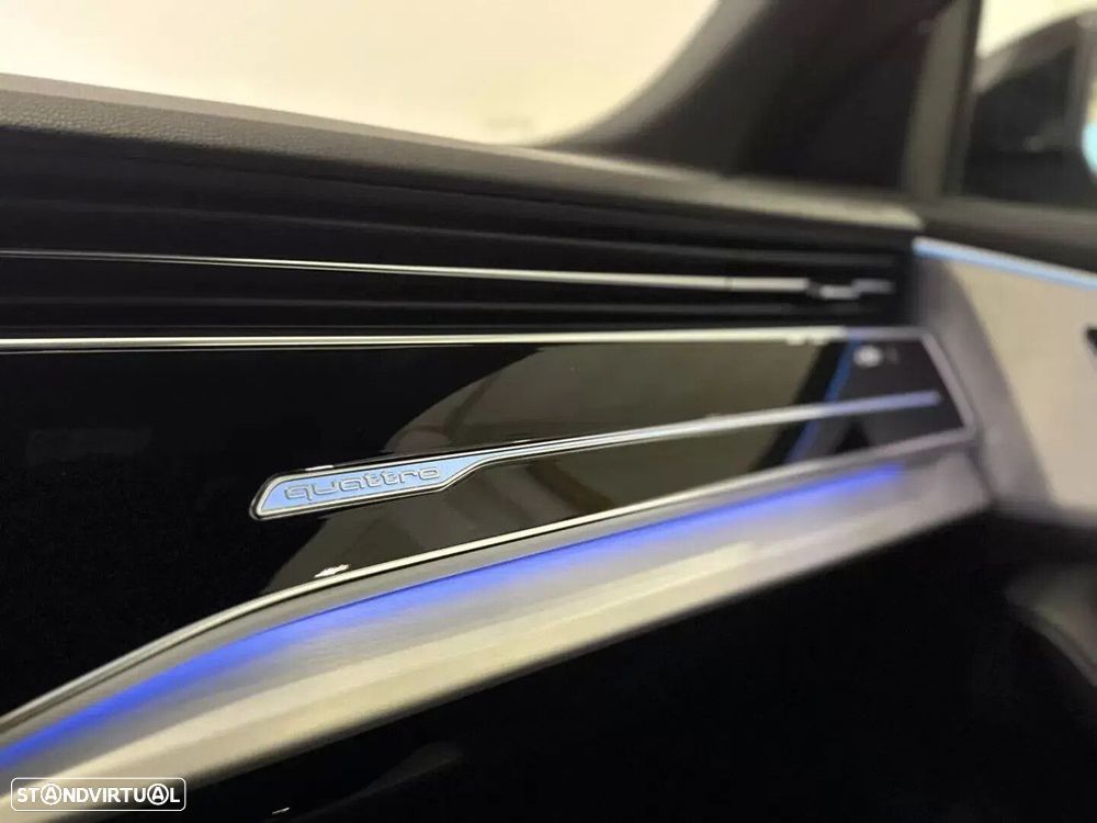 Audi SQ8 TFSI quattro Tiptronic - 56