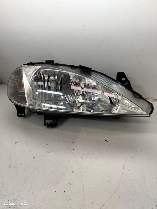 FAROL DIREITO RENAULT MEGANE I CLASSIC LA0 - 1