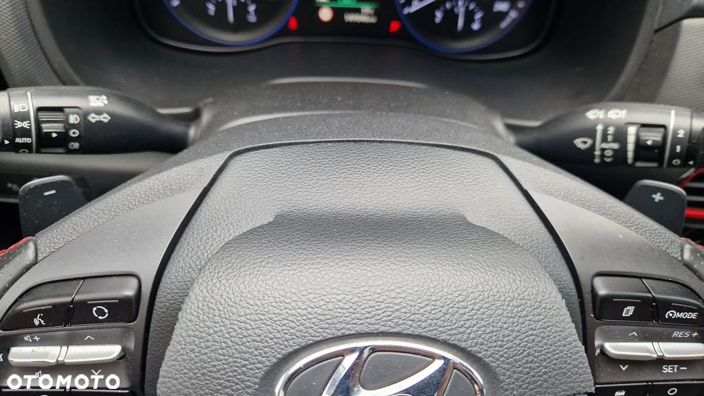 Hyundai Kona 1.6 GDI DCT Premium - 12