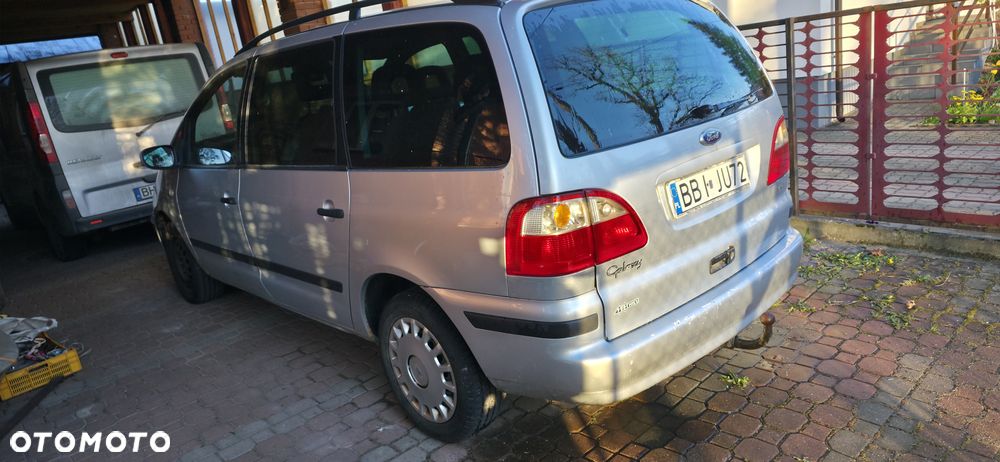 Ford Galaxy - 2
