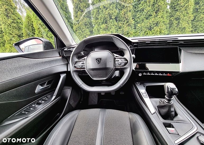 Peugeot 308 BlueHDi 130 Stop & Start Allure Pack - 28