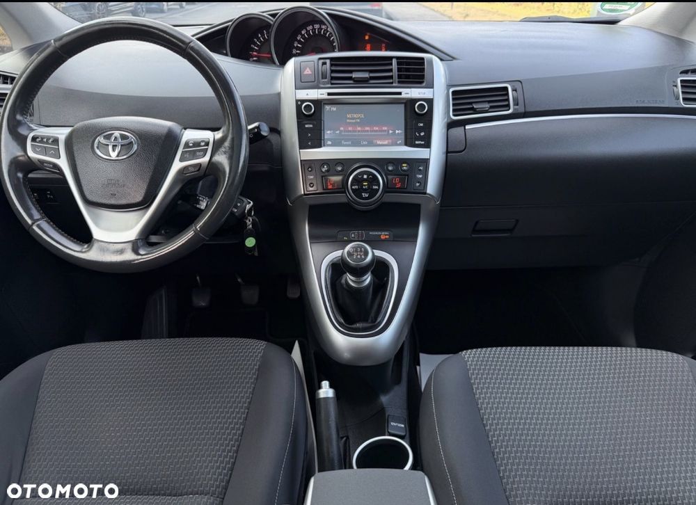 Toyota Verso 1.8 5-Sitzer Skyview Edition - 14