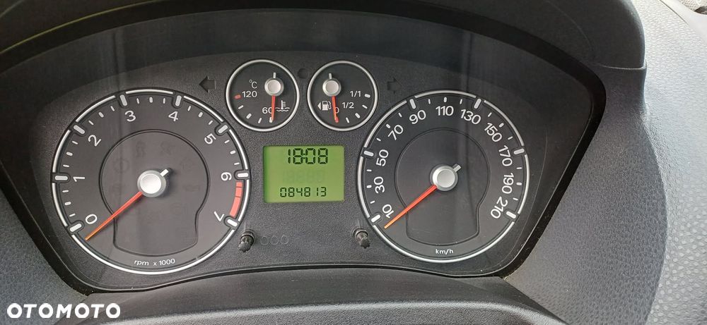 Ford Fiesta 1.3 - 10