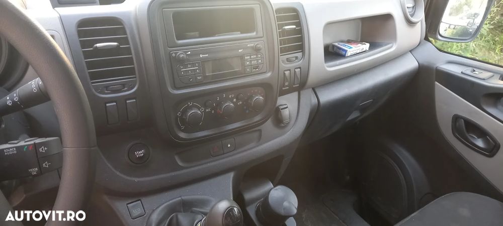 Renault Trafic Grand Combi L2H1 Authentique - 6