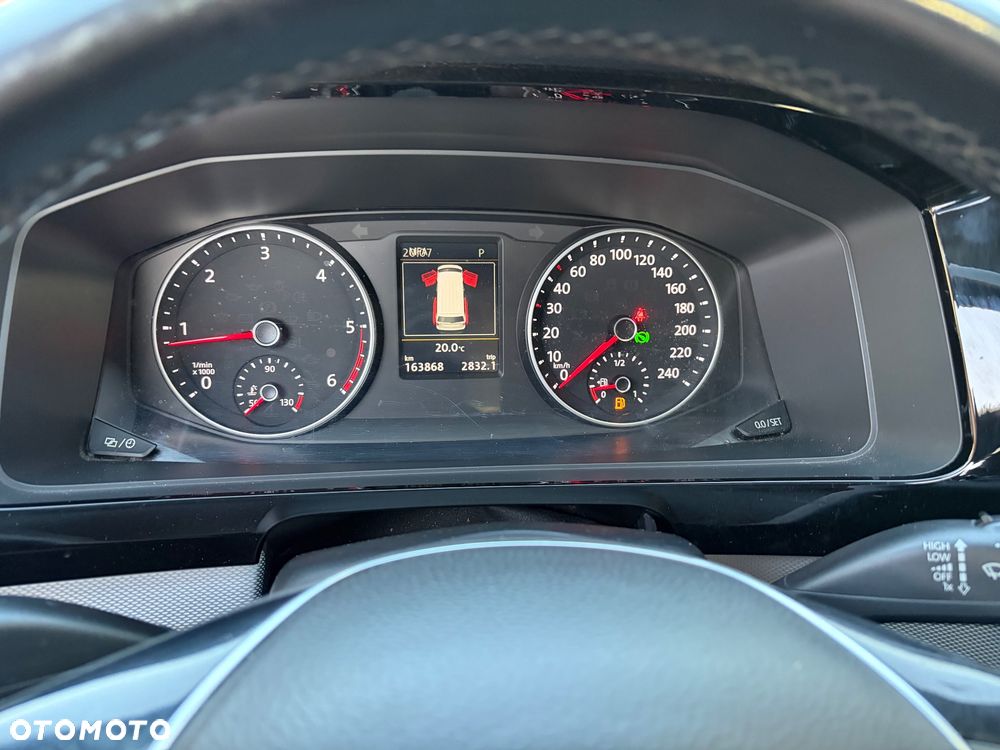 Volkswagen Multivan 2.0 TDI L1 Highline DSG - 15