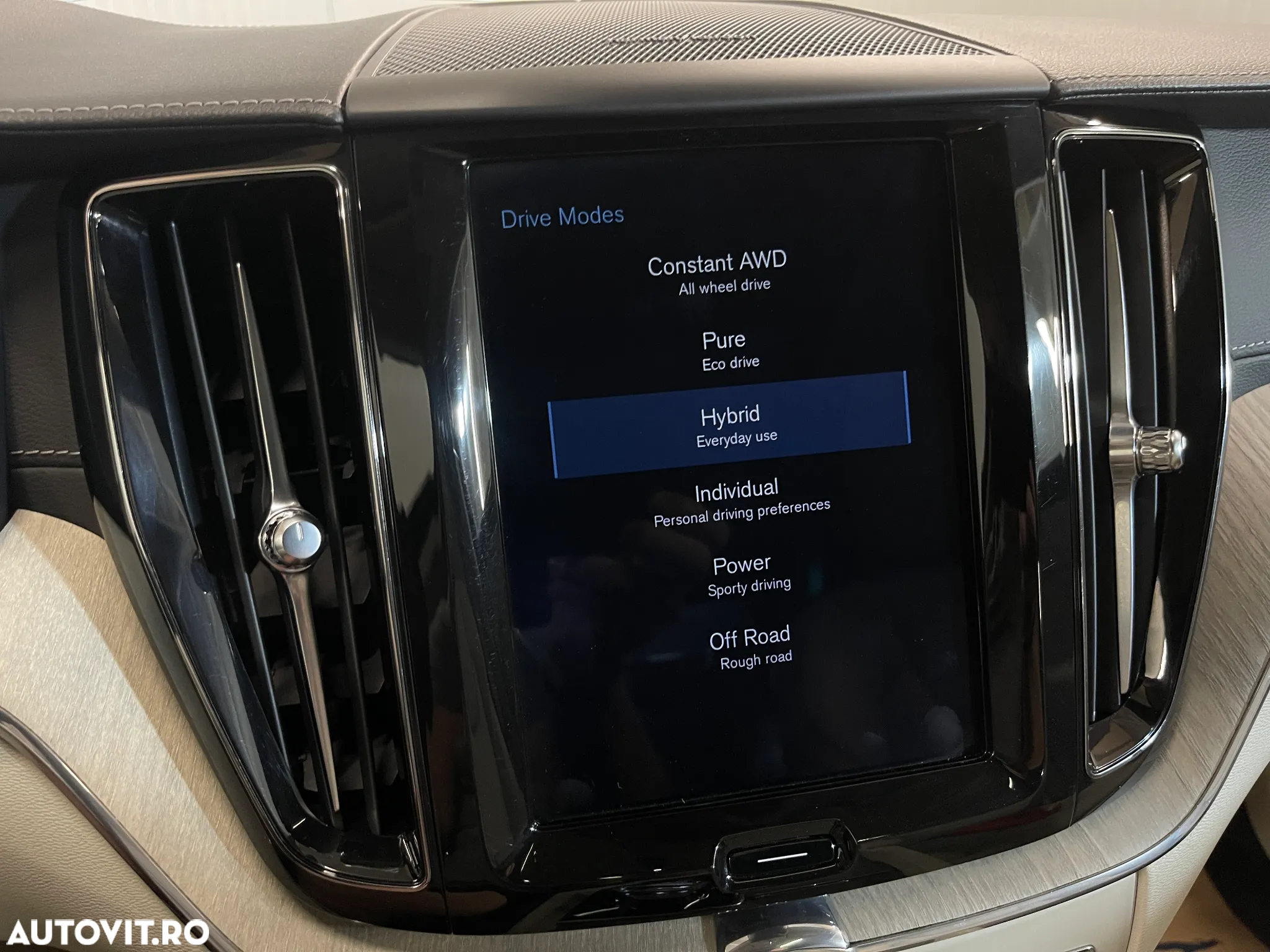 Volvo XC 60 Recharge T8 Twin Engine eAWD Inscription - 20