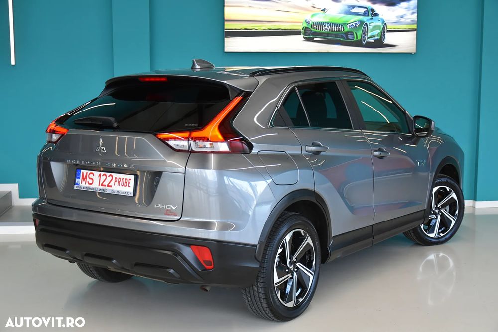 Mitsubishi Eclipse-Cross 4WD Intro Edition - 3