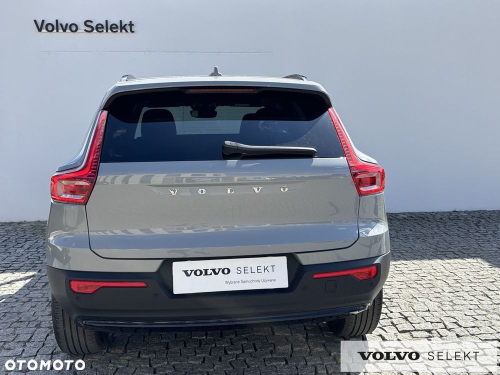 Volvo XC 40 - 6