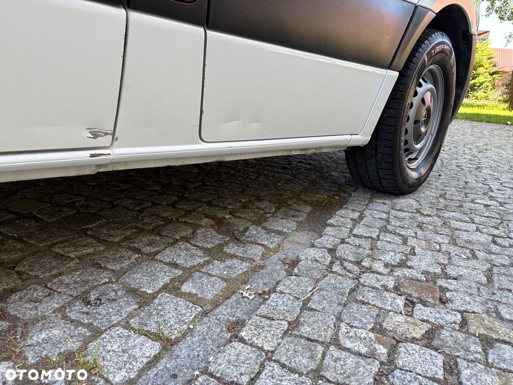 Mercedes-Benz Sprinter - 29