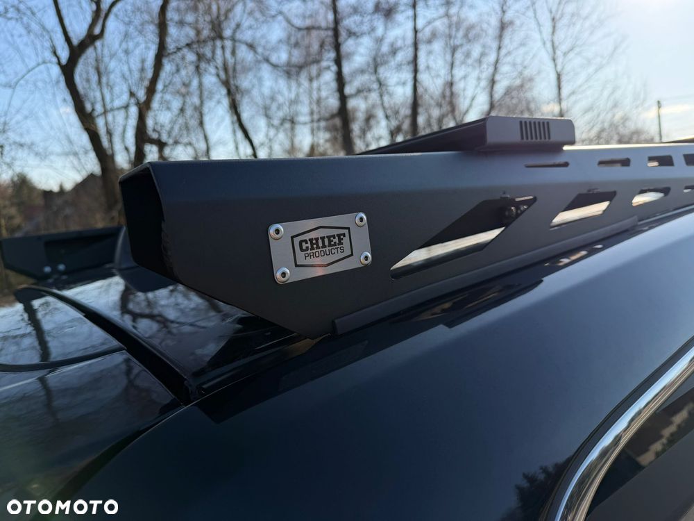 Jeep Grand Cherokee - 19