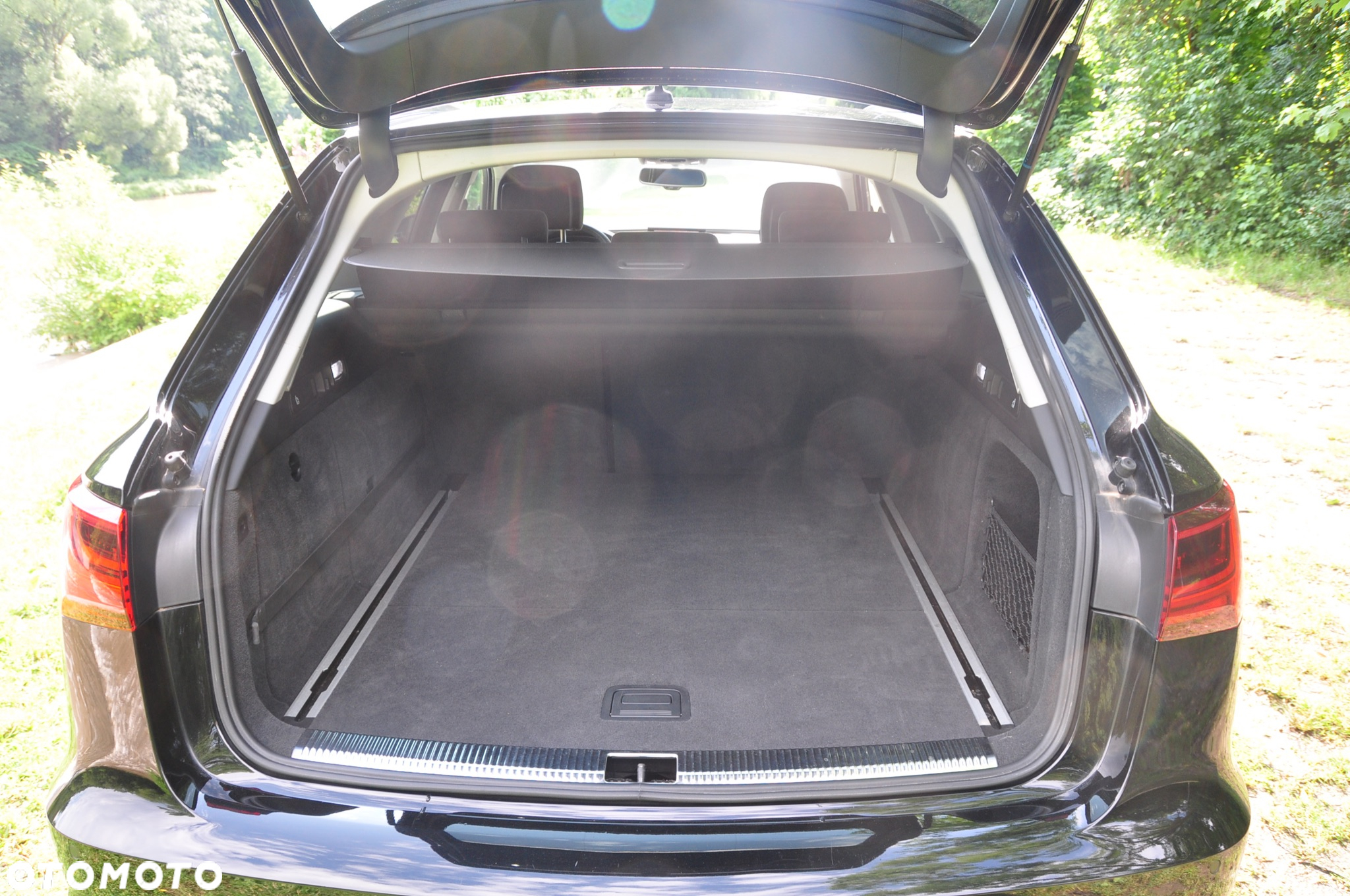 Audi A6 Avant 2.0 TDI quattro S tronic - 39