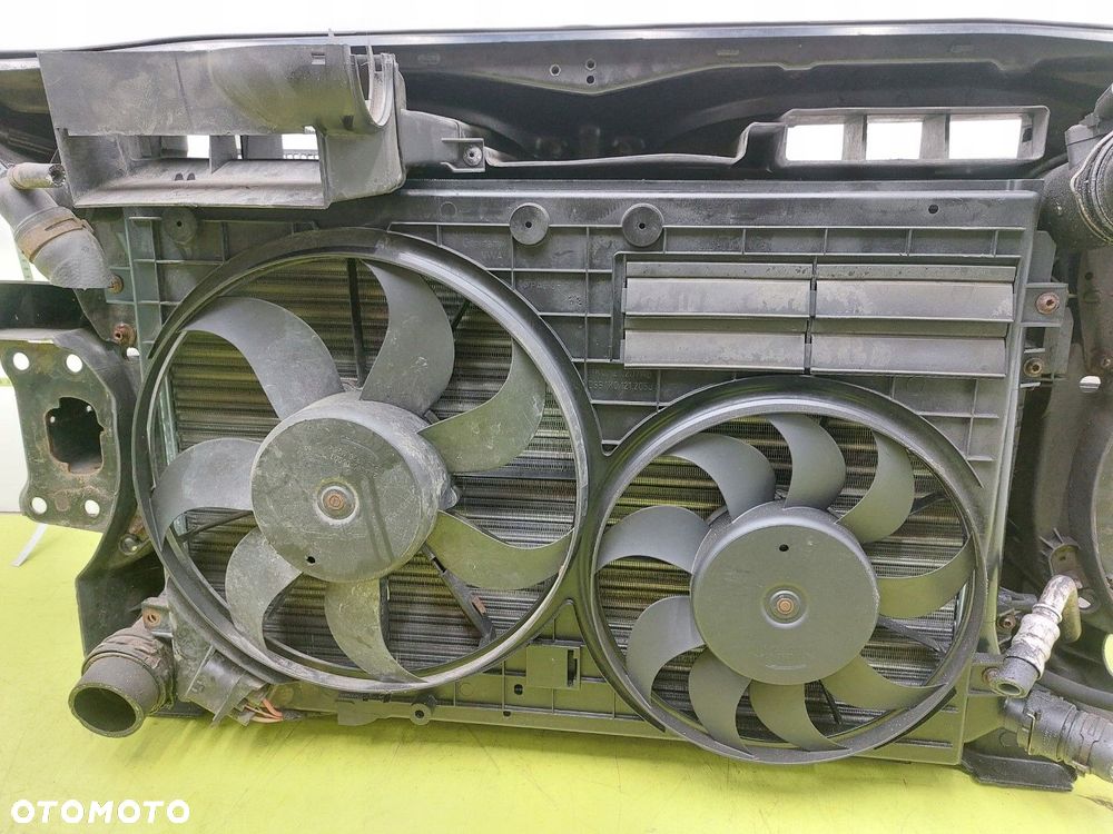 Pas przedni z chłodnicami kompletny VW Passat B6 05-10 2,0 TDI 1K0121207AD - 12