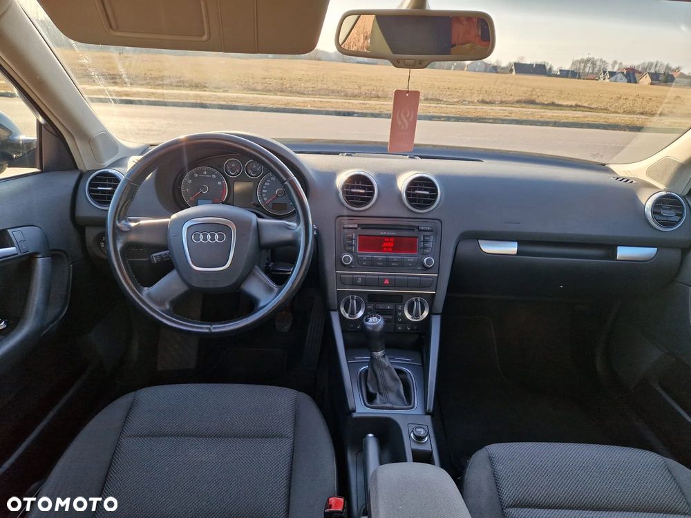 Audi A3 Sportback - 5