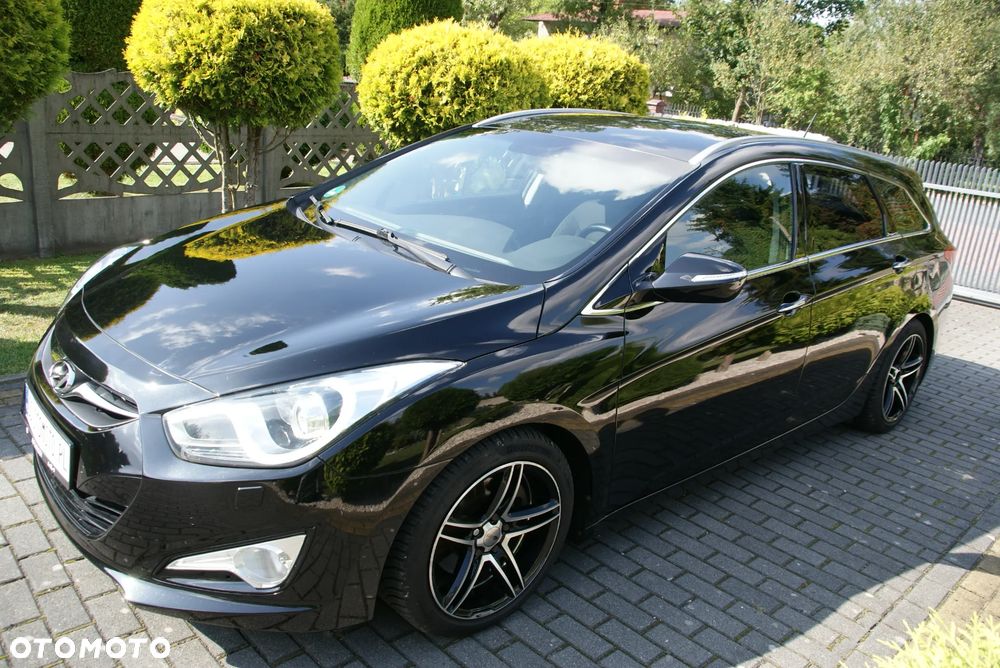Hyundai i40 Kombi blue 1.6 Classic - 15