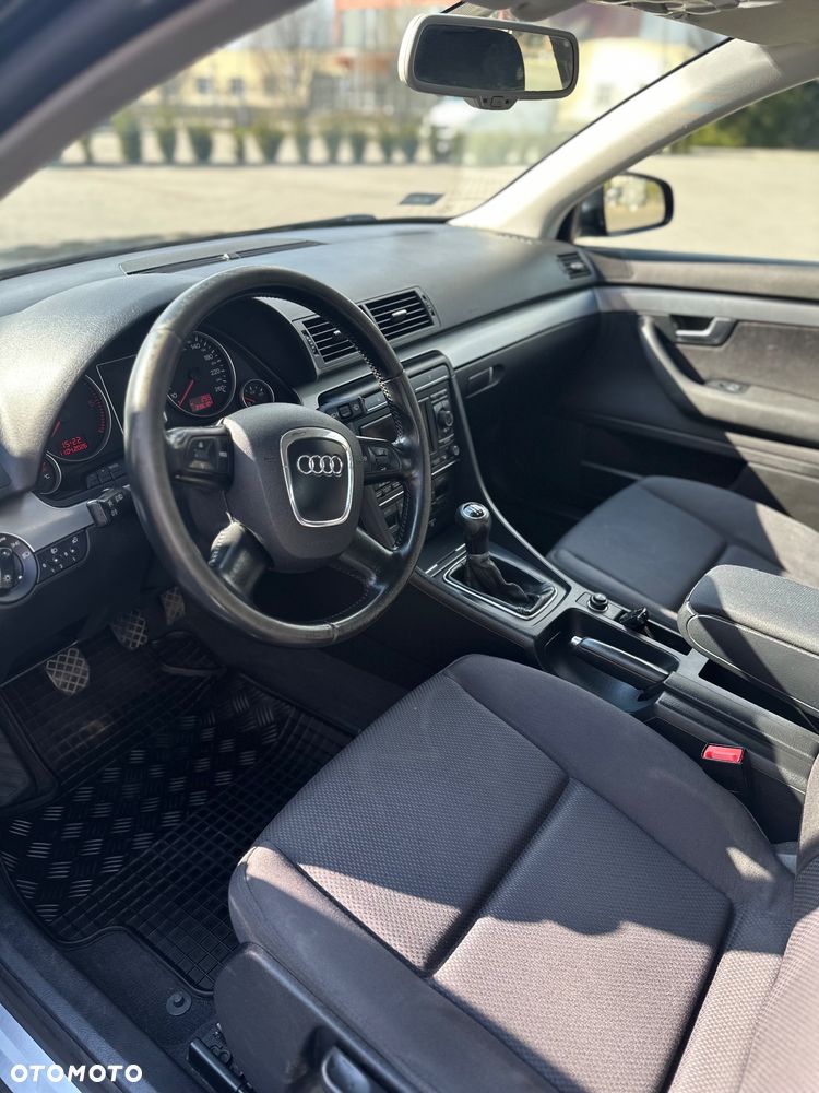 Audi A4 Limousine 2.0 TDI - 19