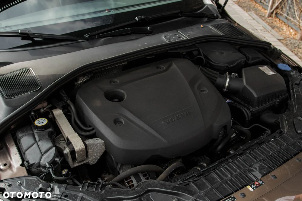 Volvo V60 Cross Country D3 Drive-E Summum - 31