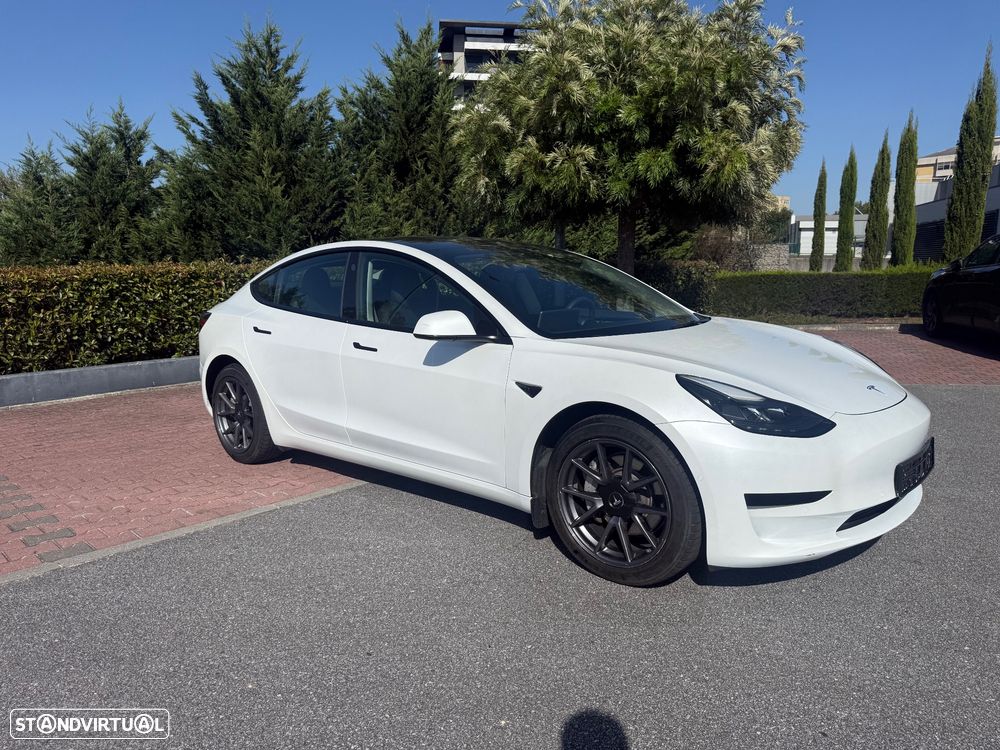 Tesla Model 3 Standard Range Plus RWD - 2