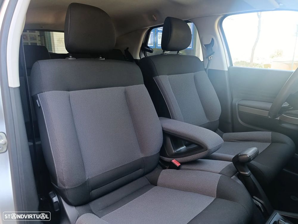 Citroën C4 Cactus 1.6 BlueHDi Shine ETG6 - 17