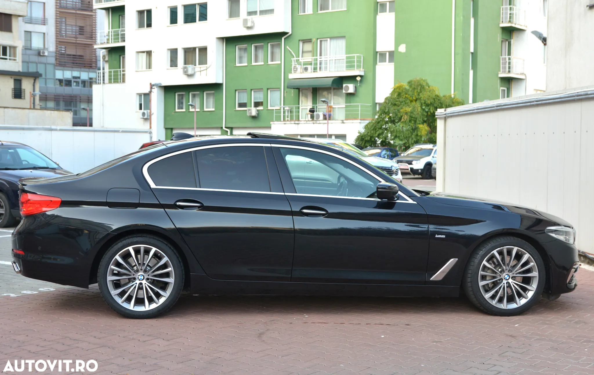 BMW Seria 5 530d xDrive Aut. - 25