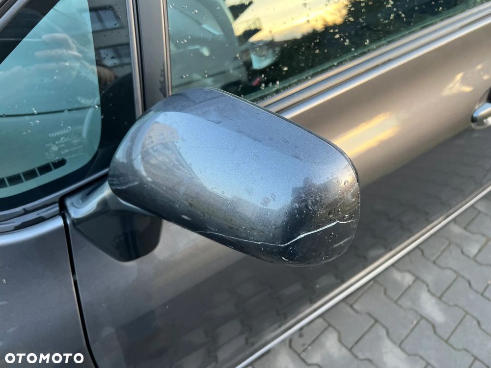 Toyota Auris 1.6 VVT-i Sol - 12