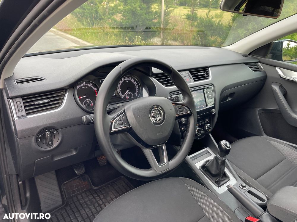 Skoda Octavia - 12