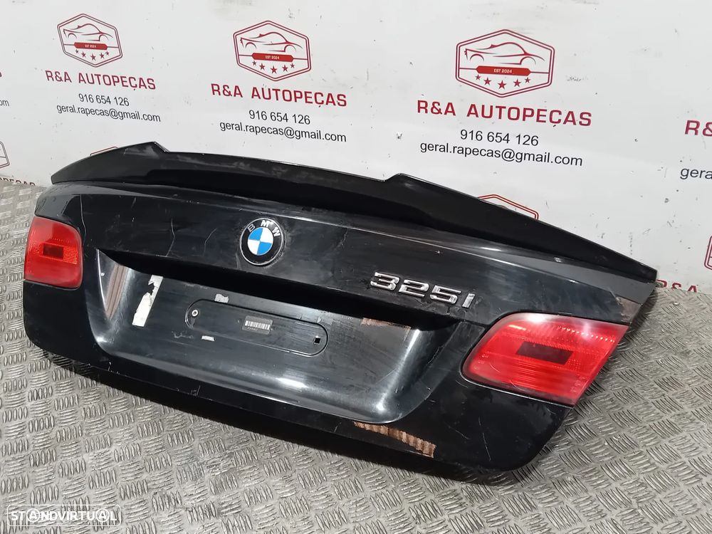 Tampa Porta Mala BMW Série 3 E92 Original - 5