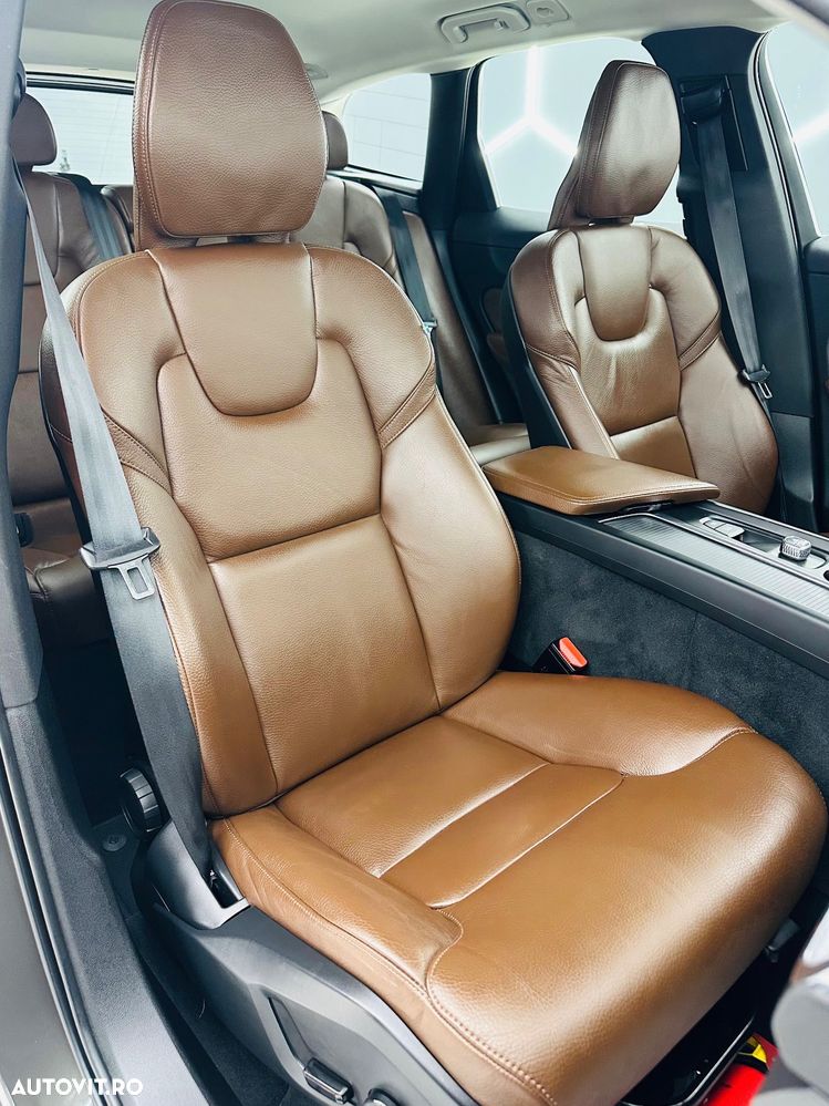 Volvo XC 60 D4 Geartronic Momentum Pro - 15