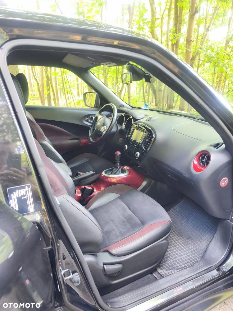 Nissan Juke 1.6 DIG-T Tekna (lea) EU6 - 13