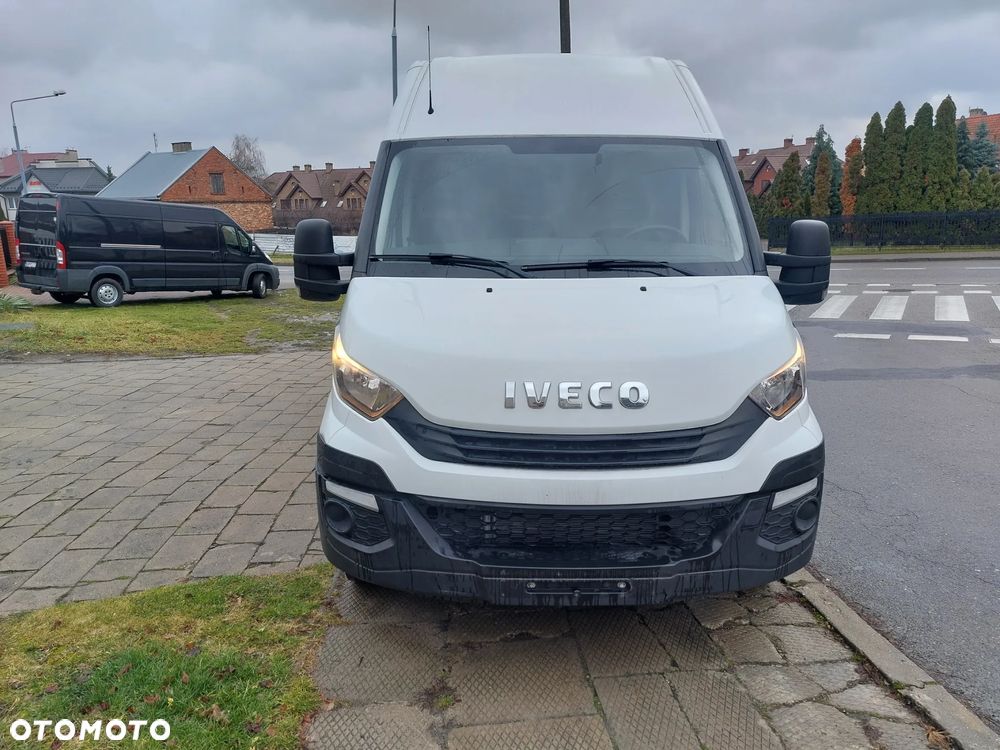 Iveco 35c18 - 3